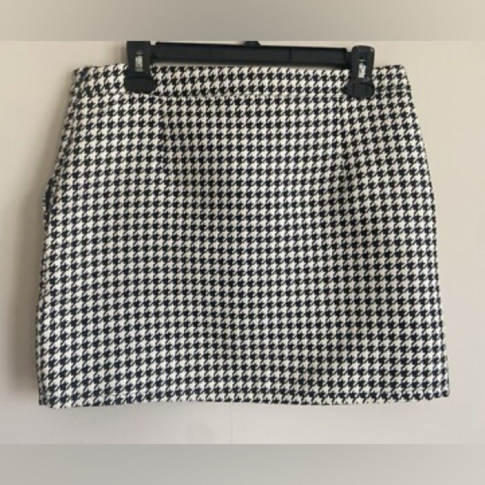 Forever 21 Houndstooth Skirt
